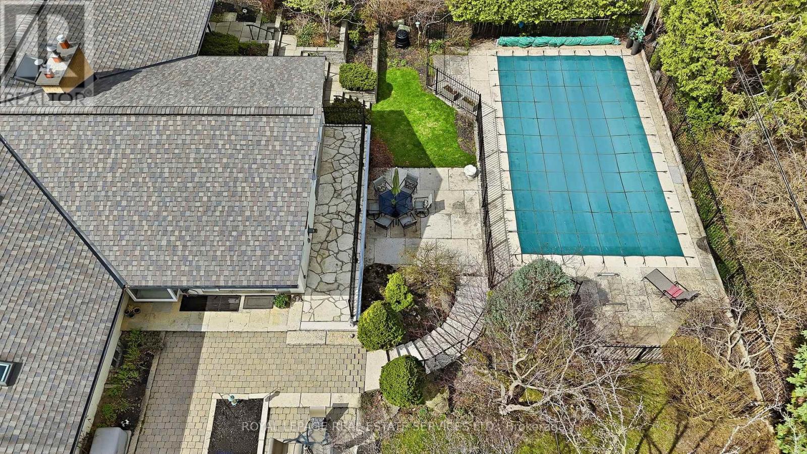 21 Princess Anne Crescent, Toronto, Ontario  M9A 2N9 - Photo 42 - W13028872