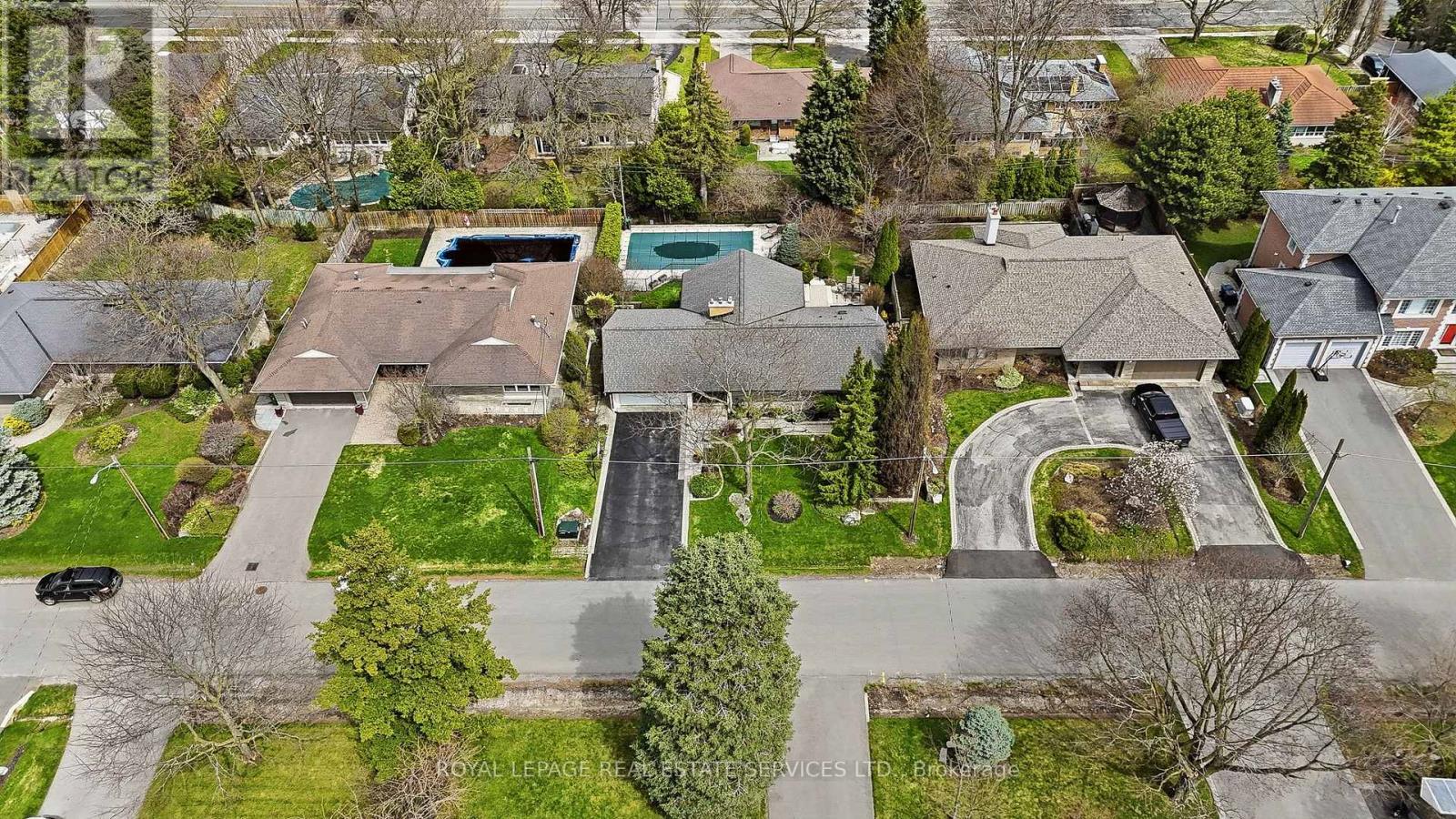 21 Princess Anne Crescent, Toronto, Ontario  M9A 2N9 - Photo 46 - W13028872