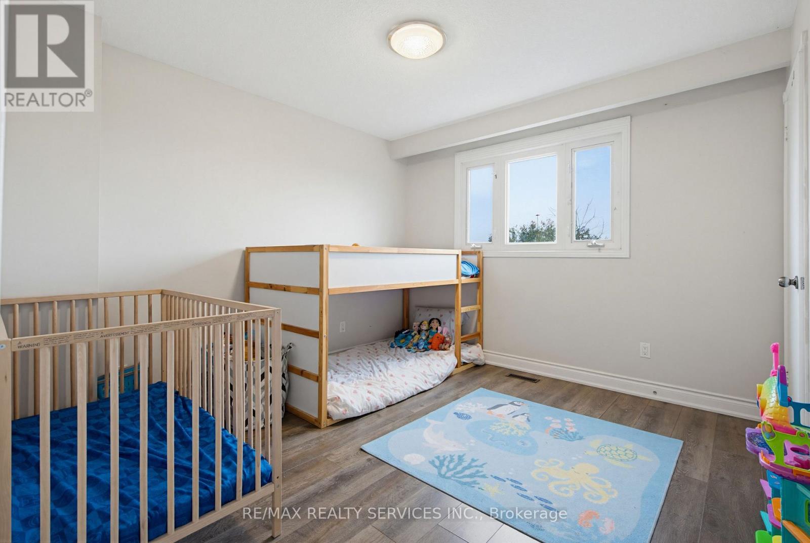 2545 Folkway Drive, Mississauga, Ontario  L5L 2J9 - Photo 33 - W13028878