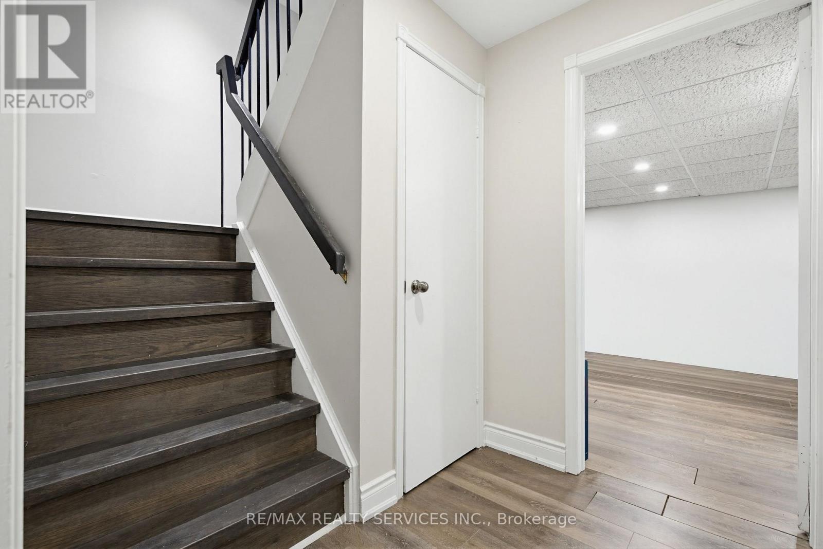 2545 Folkway Drive, Mississauga, Ontario  L5L 2J9 - Photo 36 - W13028878