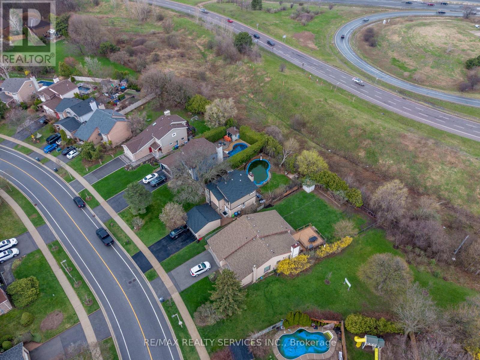 2545 Folkway Drive, Mississauga, Ontario  L5L 2J9 - Photo 50 - W13028878