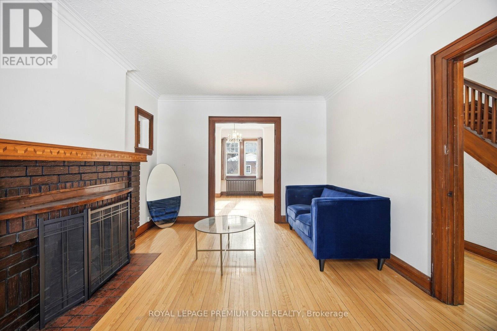 61 Methuen Avenue, Toronto, Ontario  M6S 1Z7 - Photo 12 - W13028902