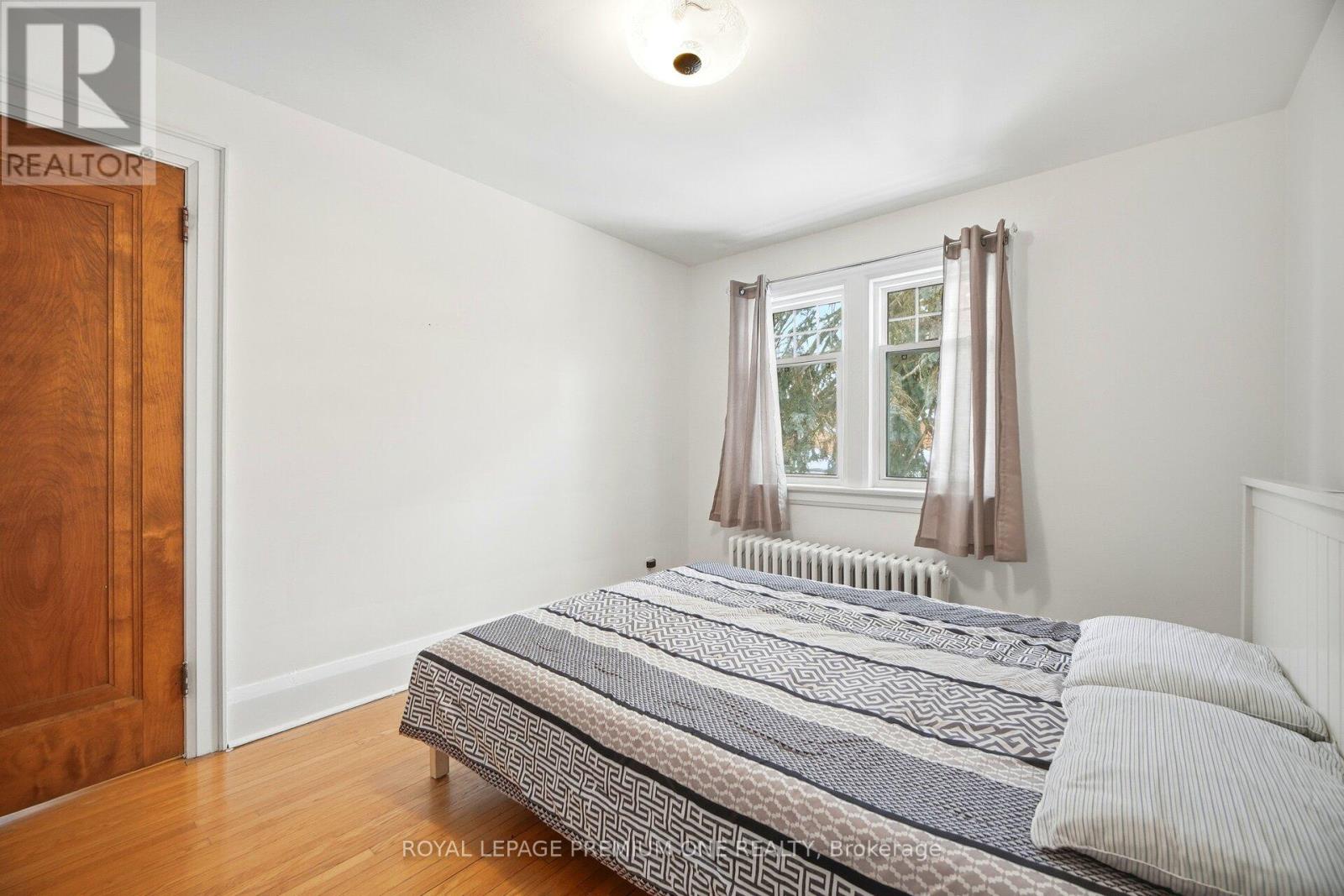 61 Methuen Avenue, Toronto, Ontario  M6S 1Z7 - Photo 13 - W13028902