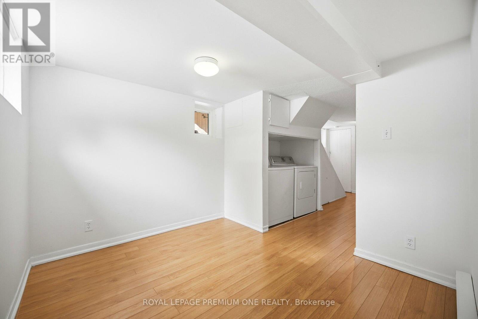 61 Methuen Avenue, Toronto, Ontario  M6S 1Z7 - Photo 22 - W13028902