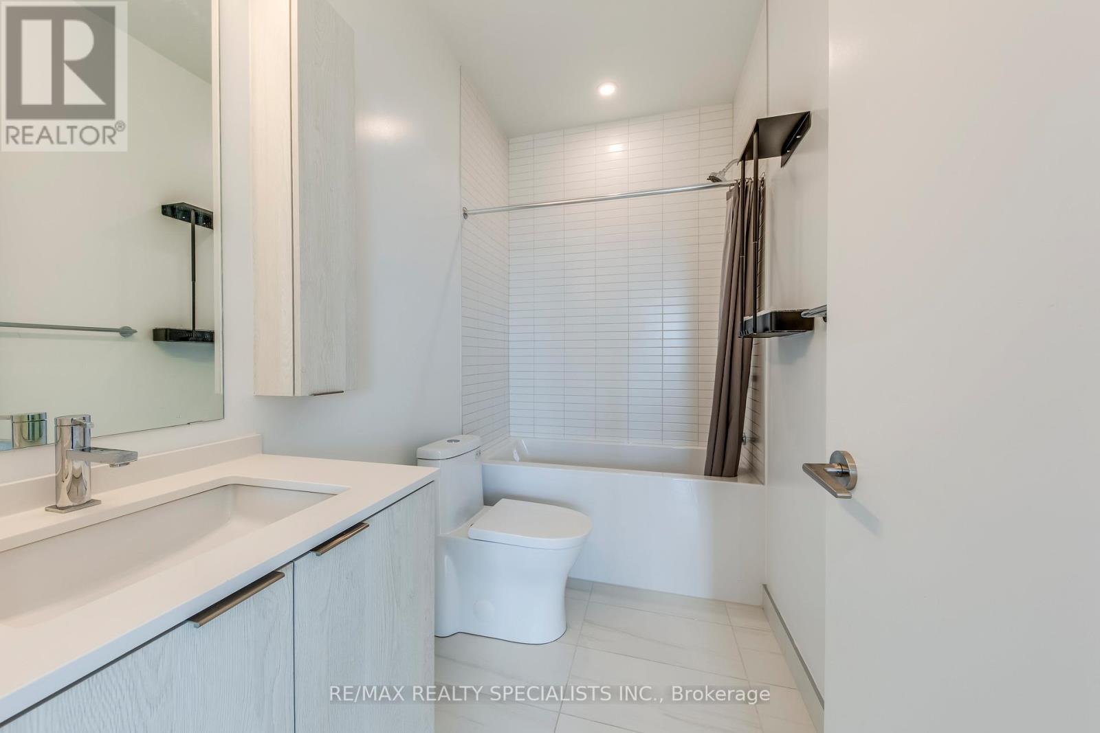 1711 - 86 Dundas Street E, Mississauga, Ontario  L5A 1W4 - Photo 34 - W13028914