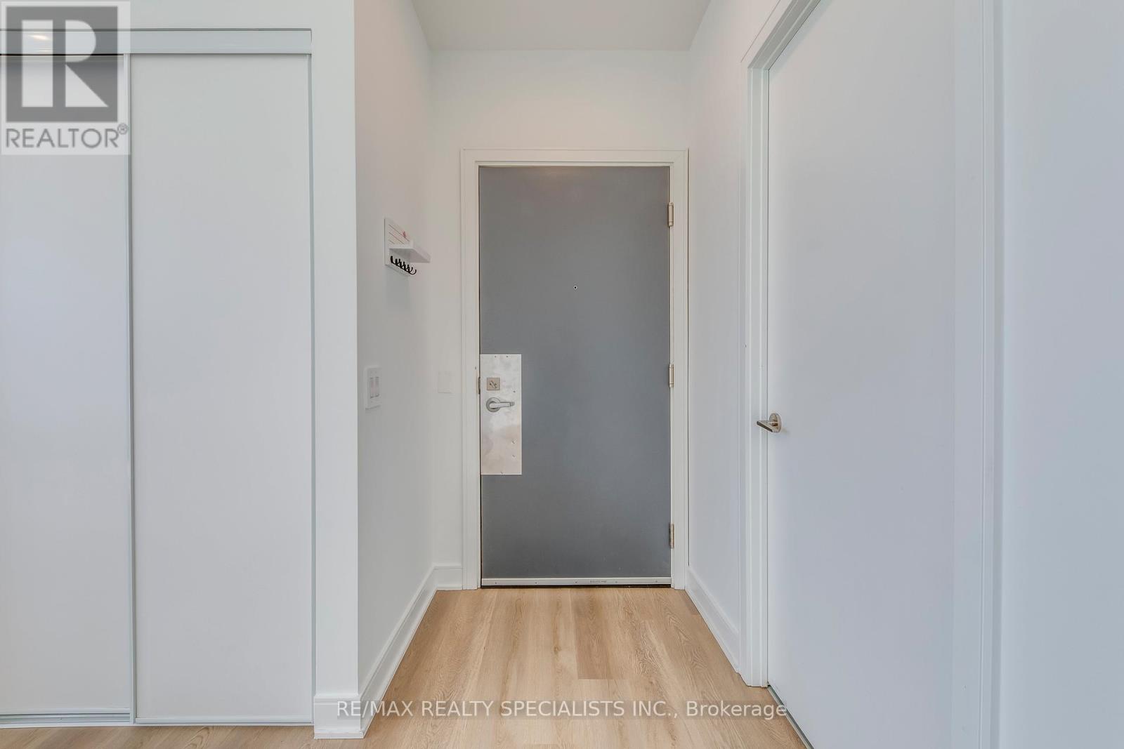 1711 - 86 Dundas Street E, Mississauga, Ontario  L5A 1W4 - Photo 4 - W13028914