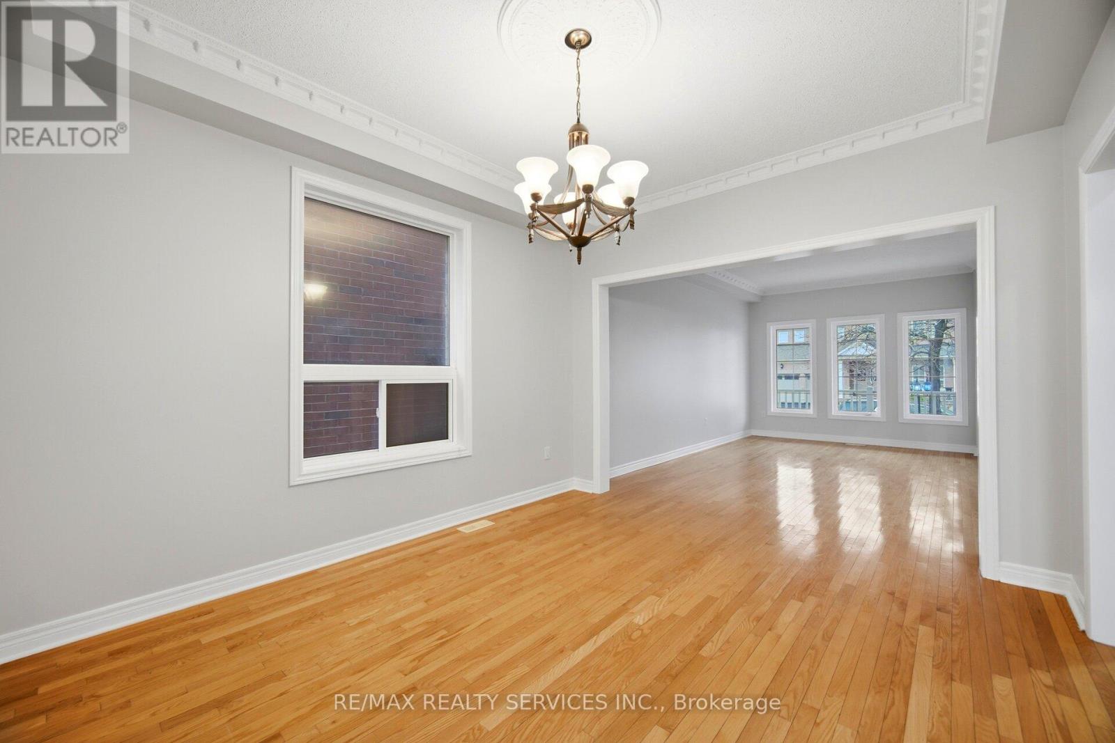 17 Donherb Crescent, Caledon, Ontario  L7C 1E3 - Photo 20 - W13028938