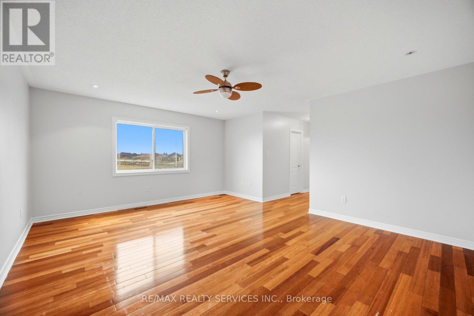 17 Donherb Crescent, Caledon, Ontario  L7C 1E3 - Photo 27 - W13028938