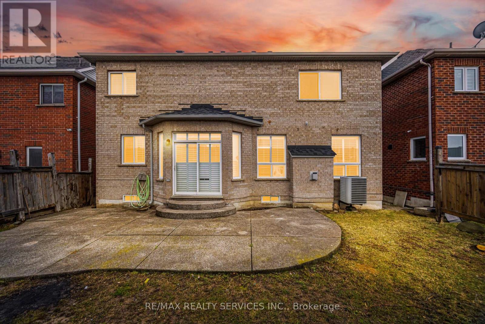 17 Donherb Crescent, Caledon, Ontario  L7C 1E3 - Photo 50 - W13028938