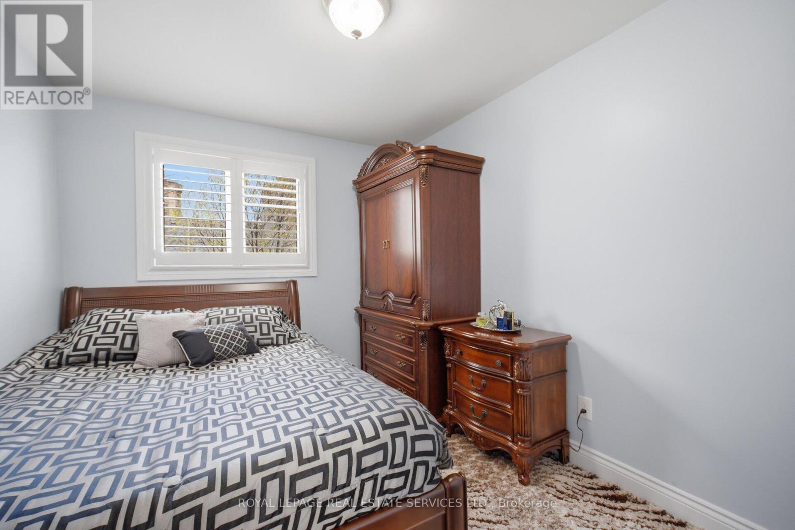 4679 Drakestone Crescent, Mississauga, Ontario  L5R 1K7 - Photo 18 - W13028956