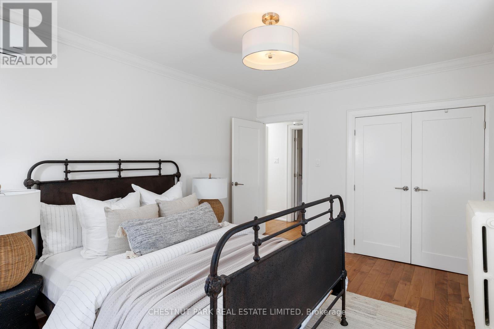 179 Glendonwynne Road, Toronto, Ontario  M6P 3E8 - Photo 19 - W13029014