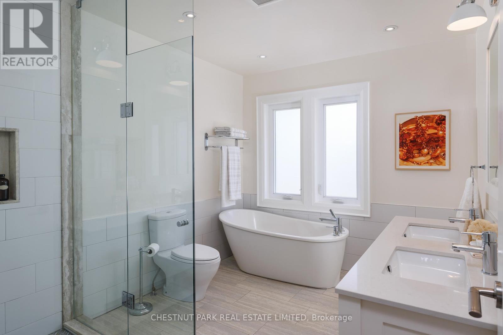 179 Glendonwynne Road, Toronto, Ontario  M6P 3E8 - Photo 22 - W13029014