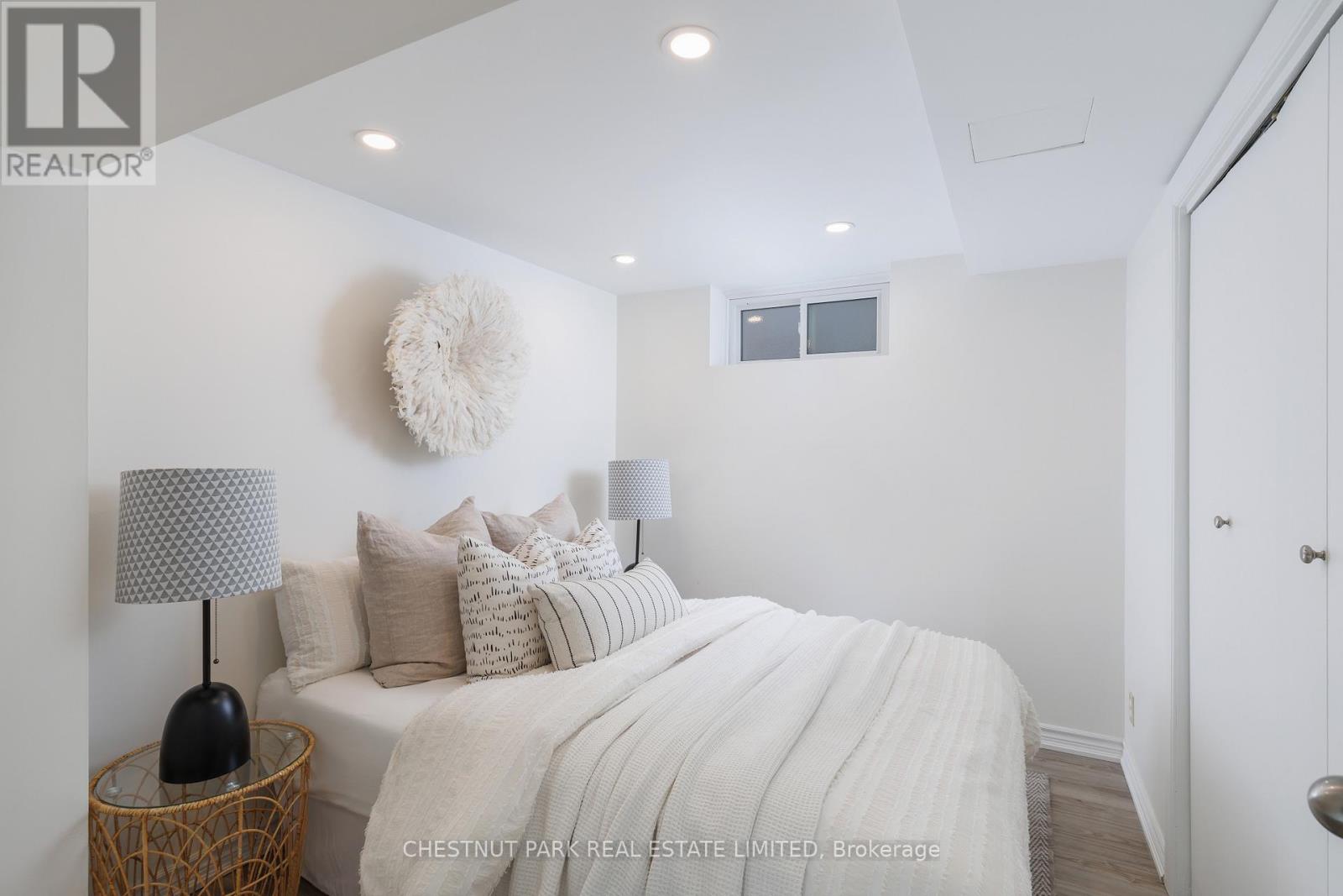 179 Glendonwynne Road, Toronto, Ontario  M6P 3E8 - Photo 34 - W13029014