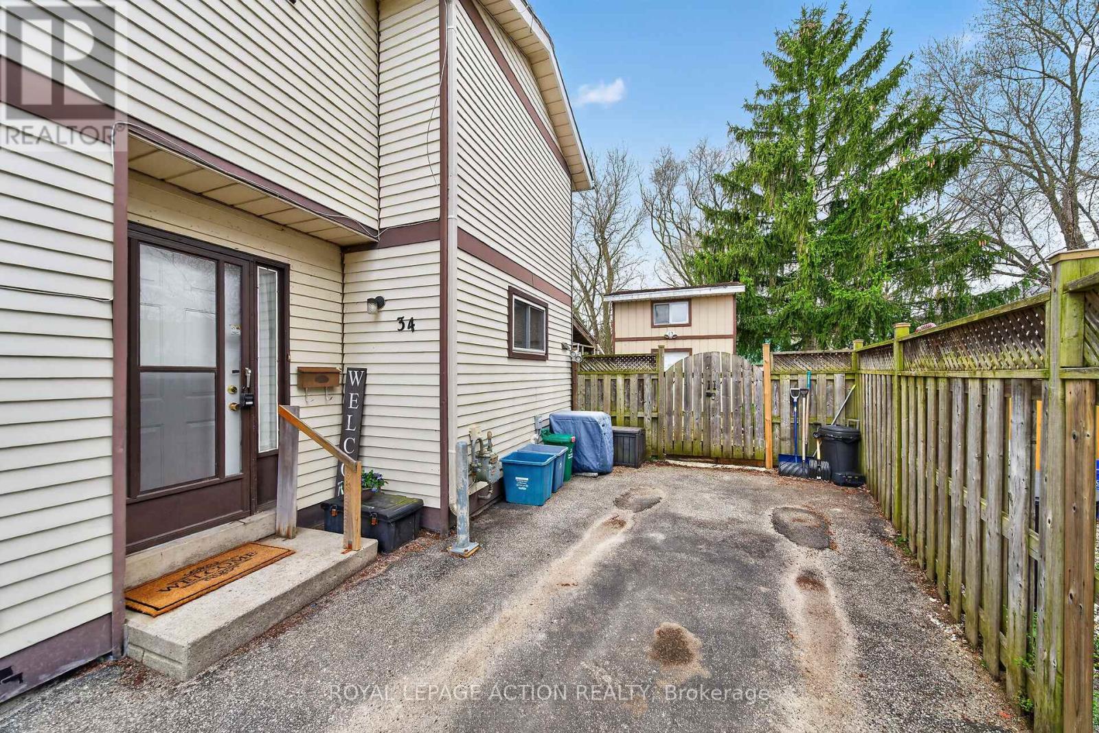 34 Enfield Crescent, Brantford, Ontario  N3P 1B2 - Photo 3 - X13028926