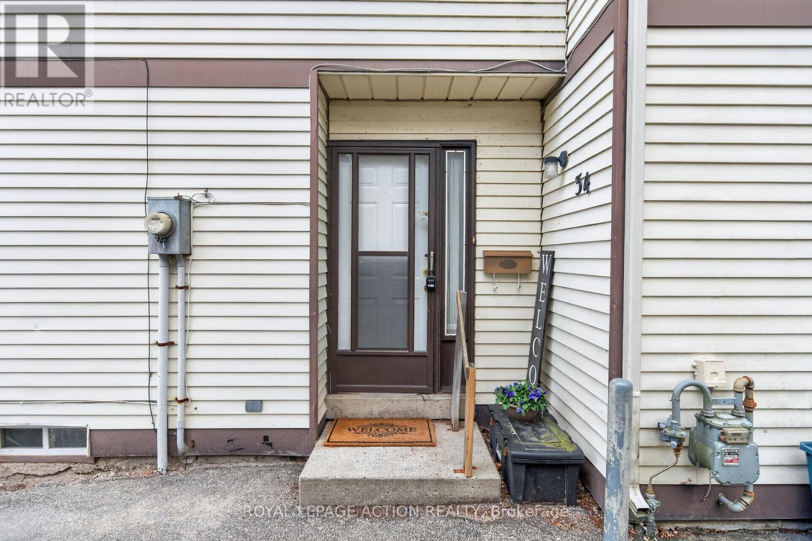 34 Enfield Crescent, Brantford, Ontario  N3P 1B2 - Photo 4 - X13028926