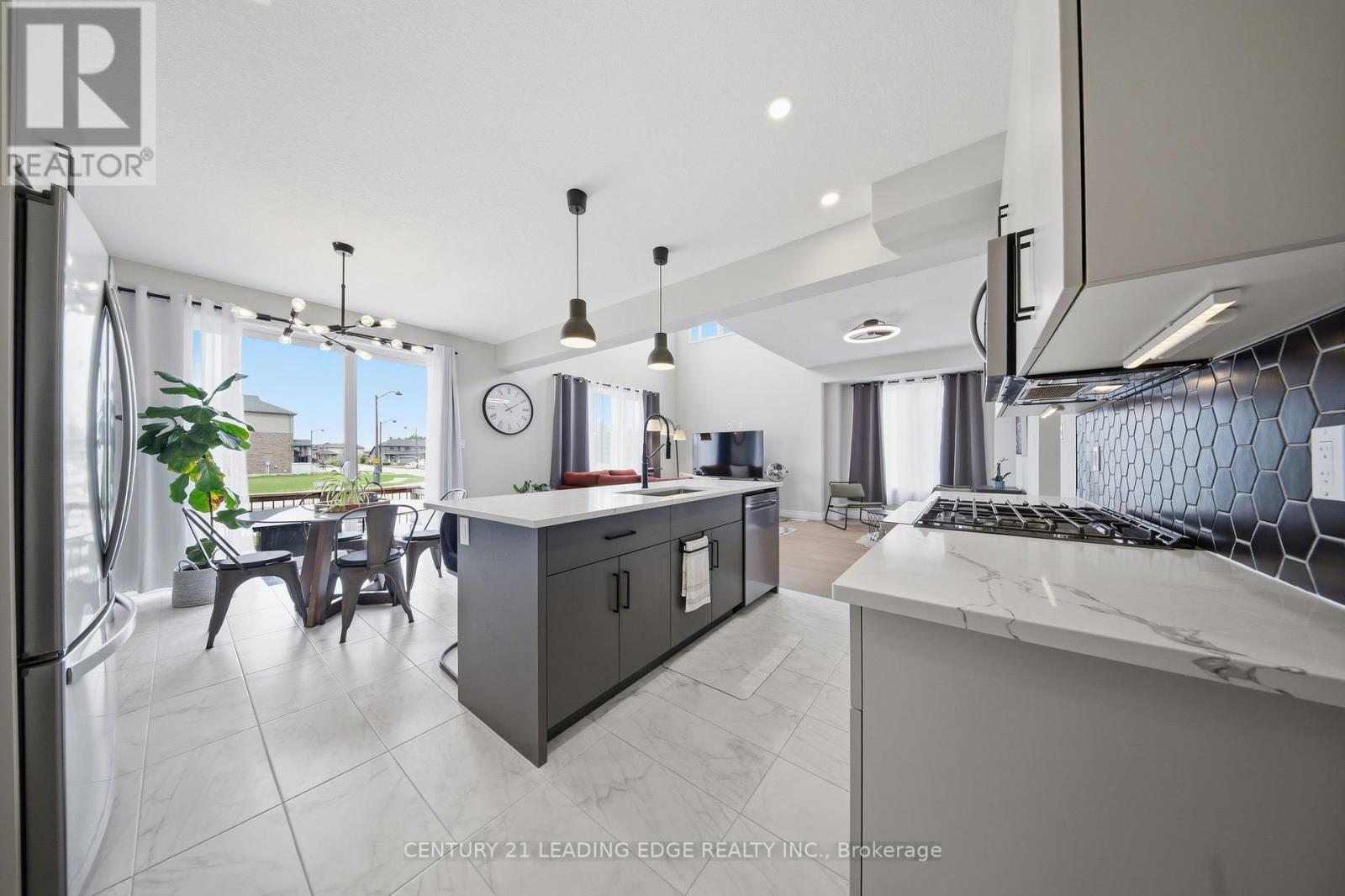 1 Hamilton Lane, East Luther Grand Valley, Ontario  L9W 7R9 - Photo 11 - X13029062