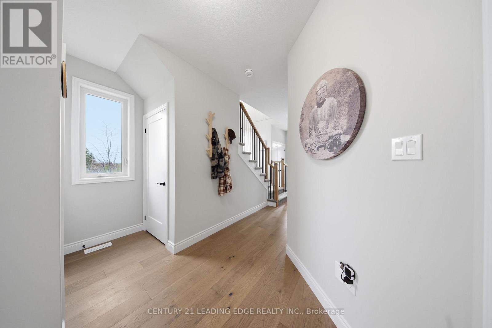 1 Hamilton Lane, East Luther Grand Valley, Ontario  L9W 7R9 - Photo 16 - X13029062