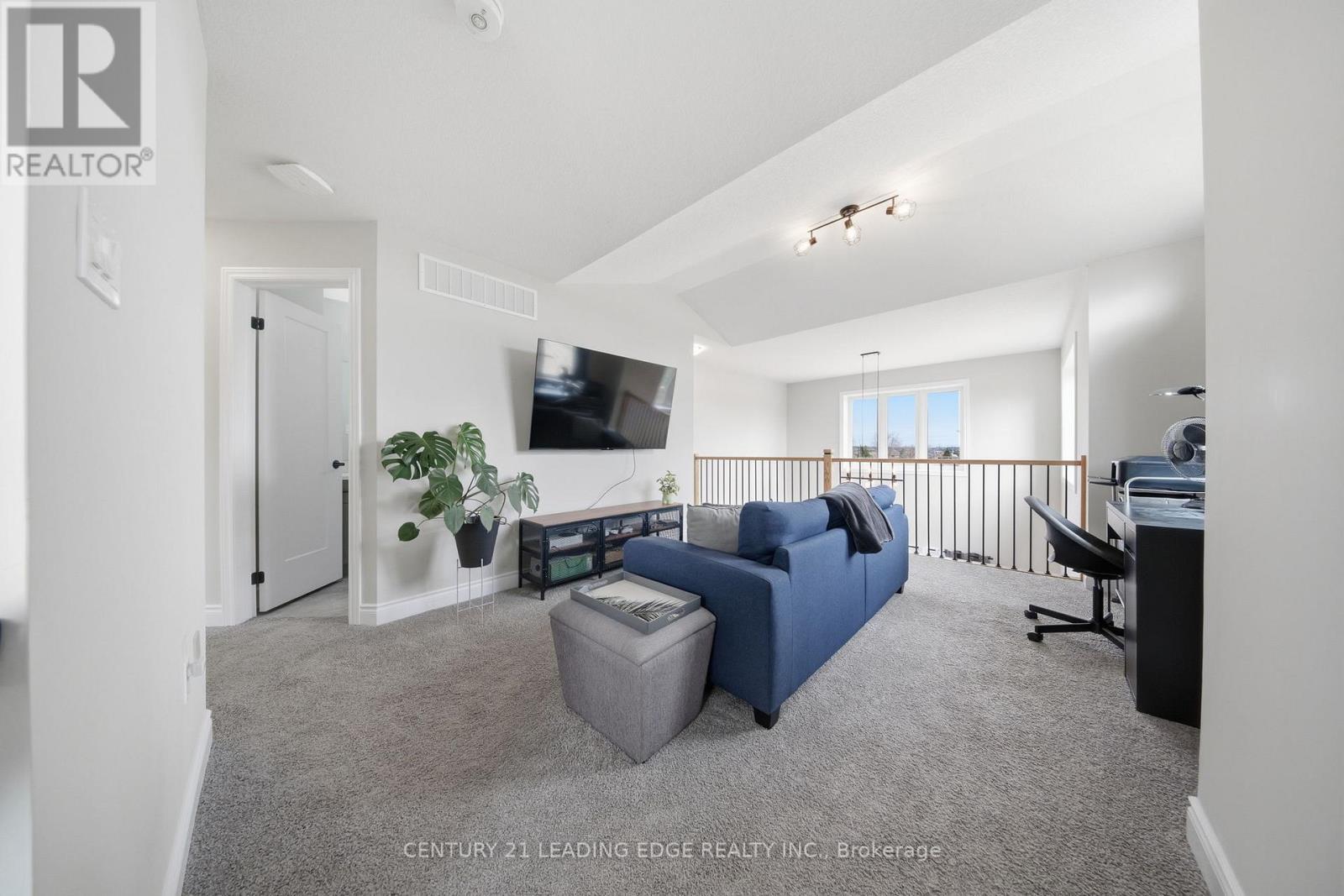 1 Hamilton Lane, East Luther Grand Valley, Ontario  L9W 7R9 - Photo 17 - X13029062