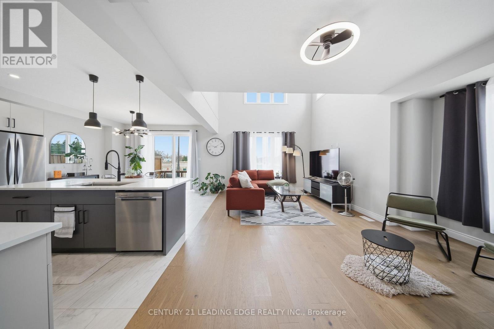 1 Hamilton Lane, East Luther Grand Valley, Ontario  L9W 7R9 - Photo 5 - X13029062