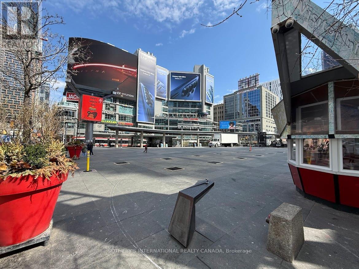 717 - 210 Victoria Street, Toronto, Ontario  M5B 2R3 - Photo 18 - C13024600