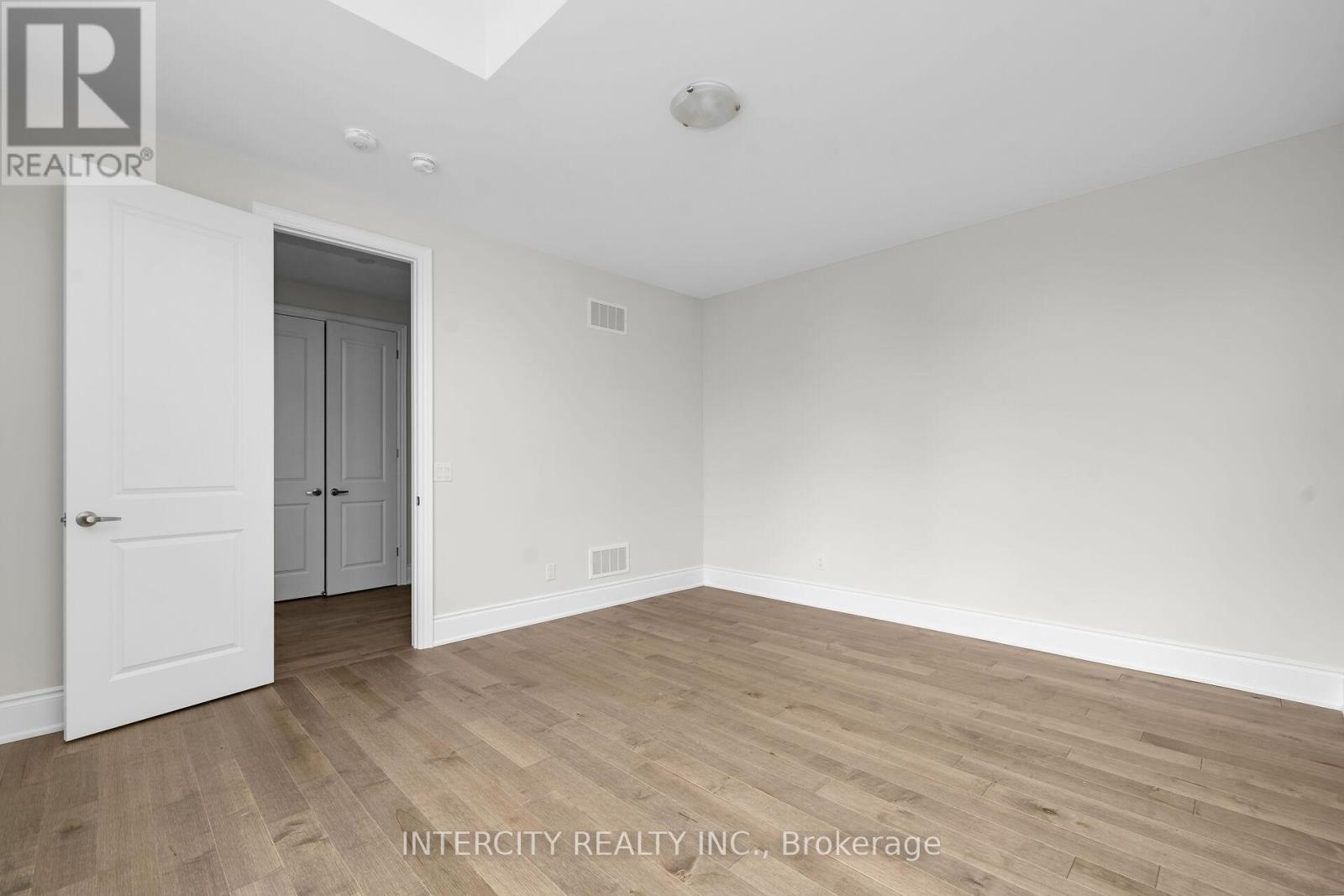 Lot 23n - 20 Saxby Farm Avenue, King, Ontario  L7B 0T2 - Photo 45 - N12743676