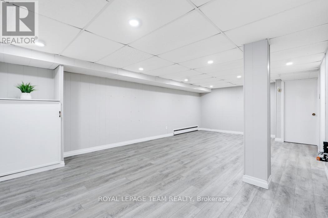 15 Overlake Drive, Ottawa, Ontario  K2E 5V2 - Photo 27 - X12920036