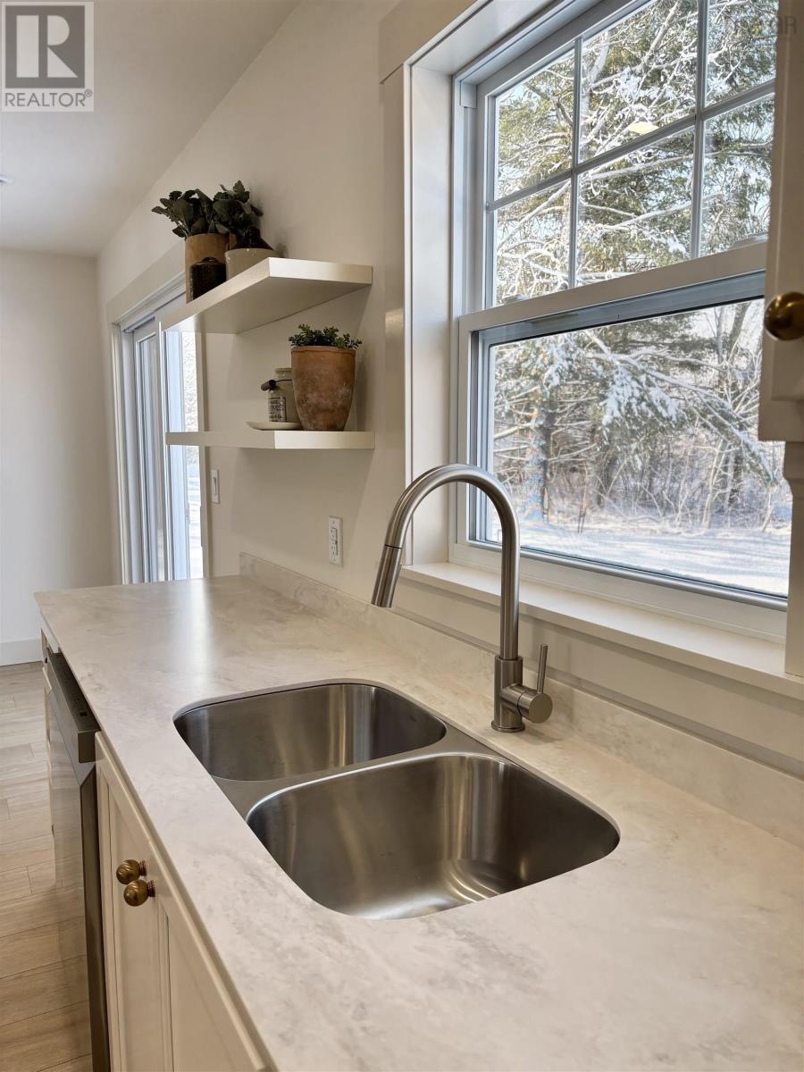 47 Carter Road, Brookfield, Nova Scotia  B0N 1C0 - Photo 11 - 202601208