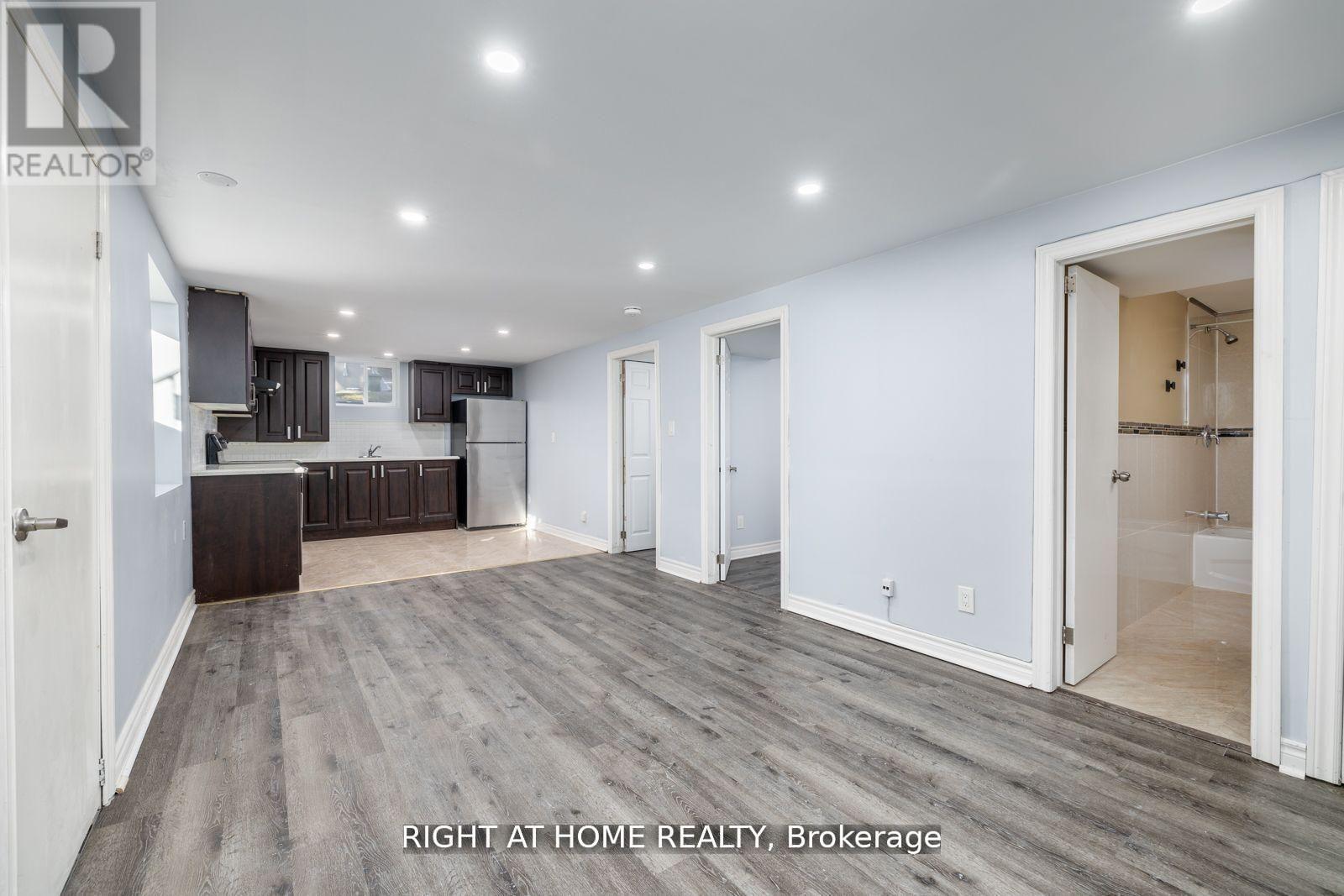 322 Jasper Avenue, Oshawa, Ontario  L1J 1L5 - Photo 15 - E13029178