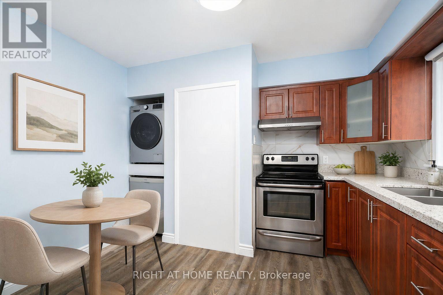 322 Jasper Avenue, Oshawa, Ontario  L1J 1L5 - Photo 6 - E13029178