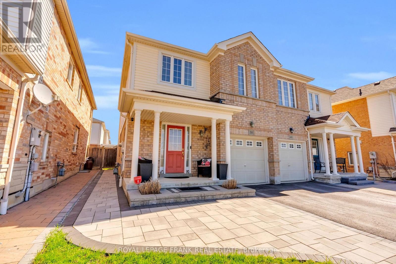 58 Decourcy-Ireland Circle, Ajax, Ontario  L1T 0K6 - Photo 2 - E13029308