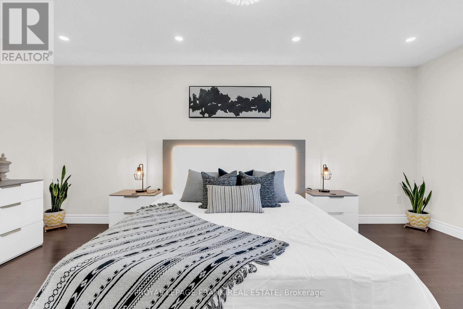 58 Decourcy-Ireland Circle, Ajax, Ontario  L1T 0K6 - Photo 29 - E13029308