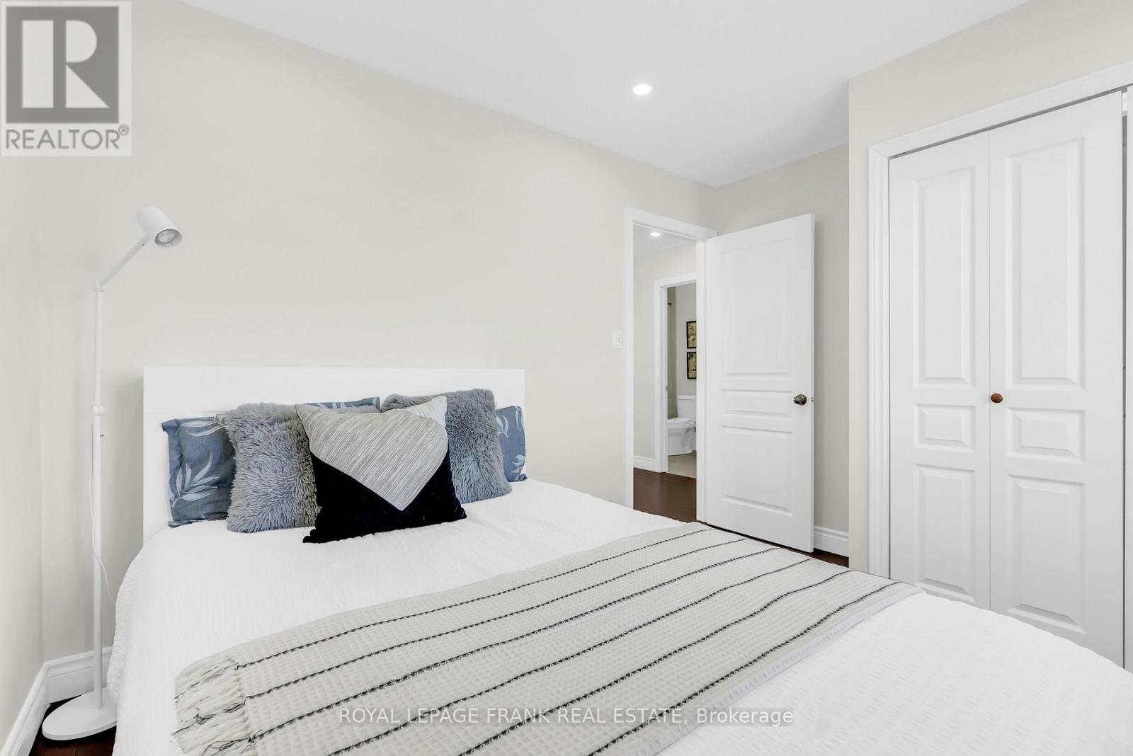 58 Decourcy-Ireland Circle, Ajax, Ontario  L1T 0K6 - Photo 36 - E13029308