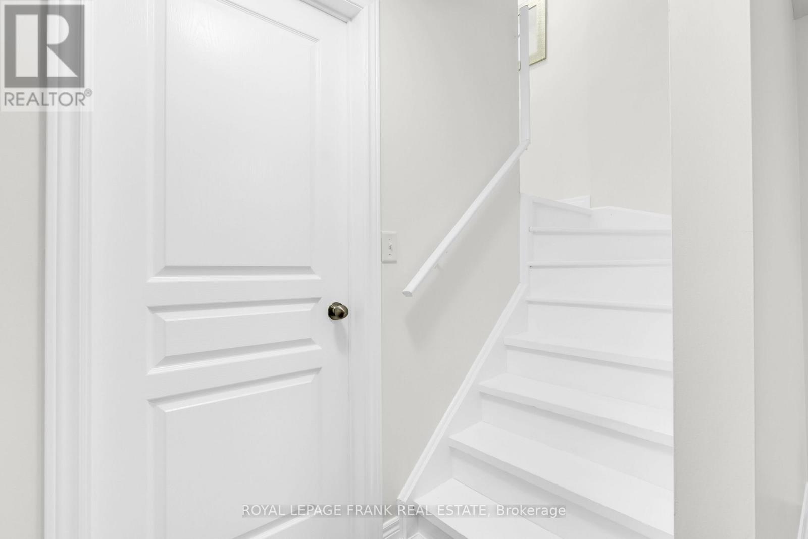 58 Decourcy-Ireland Circle, Ajax, Ontario  L1T 0K6 - Photo 41 - E13029308