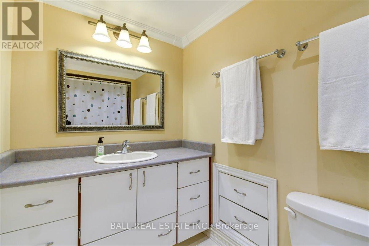 27 Blackstone Court, East Gwillimbury, Ontario  L9N 1C2 - Photo 26 - N13029156