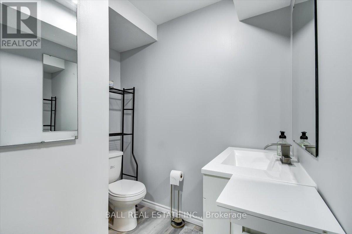 27 Blackstone Court, East Gwillimbury, Ontario  L9N 1C2 - Photo 34 - N13029156
