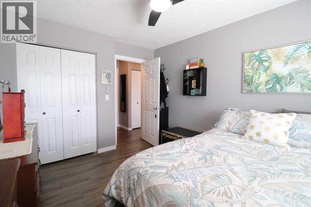 8, 1739 St Edward Boulevard N, Lethbridge, Alberta  T1H 1X2 - Photo 17 - A2298565