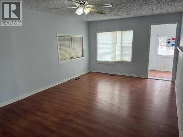 899 3 Avenue W, Drumheller, Alberta  T0J 0Y3 - Photo 8 - A2291328