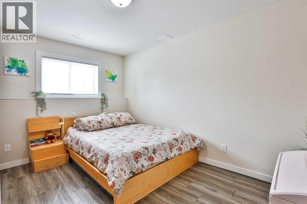 47 Highlands Place W, Lethbridge, Alberta  T1J 4Y3 - Photo 7 - A2302093