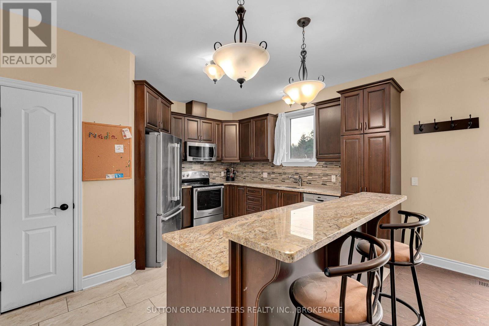 317 Nalon Road, Gananoque, Ontario  K7G 0A3 - Photo 15 - X13029302