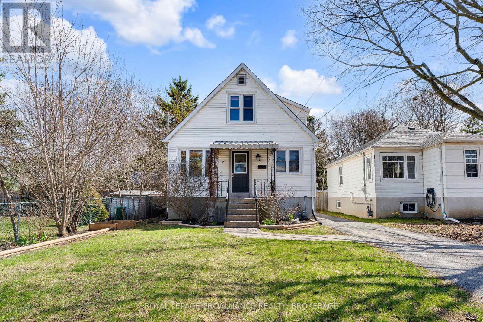 19 WESTDALE AVENUE, Kingston, Ontario