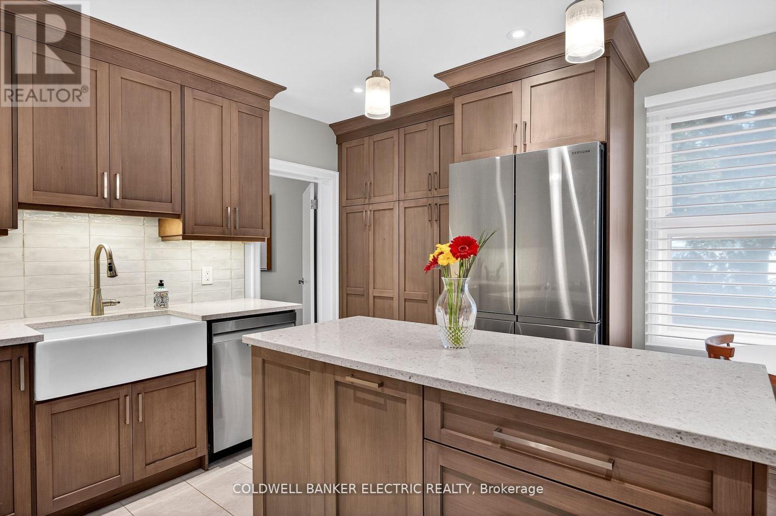 230 Geraldine Avenue, Peterborough, Ontario  K9H 4T9 - Photo 5 - X13029084