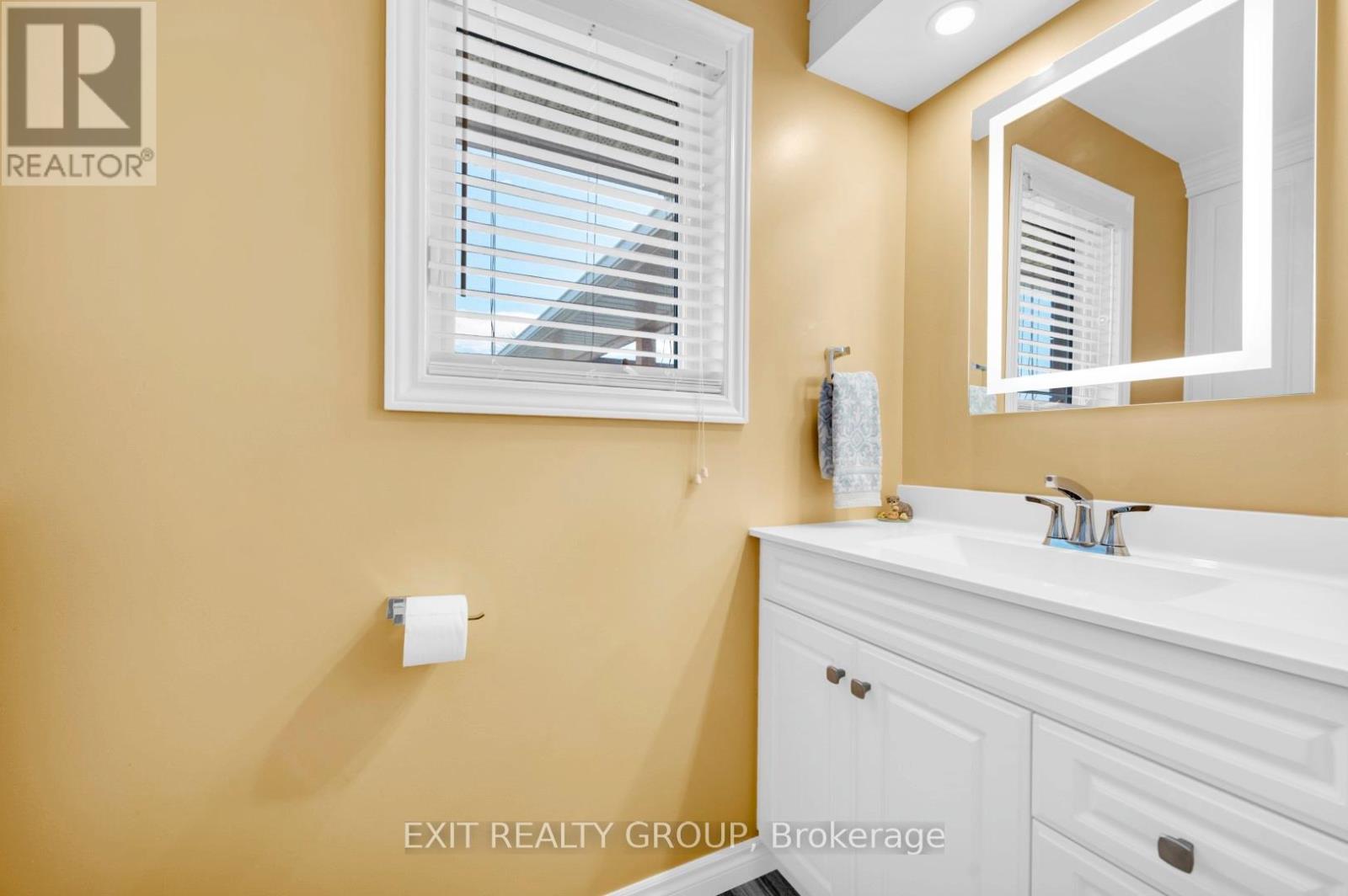 1690 Wallbridge Loyalist Road, Quinte West, Ontario  K8N 4Z5 - Photo 21 - X13029192