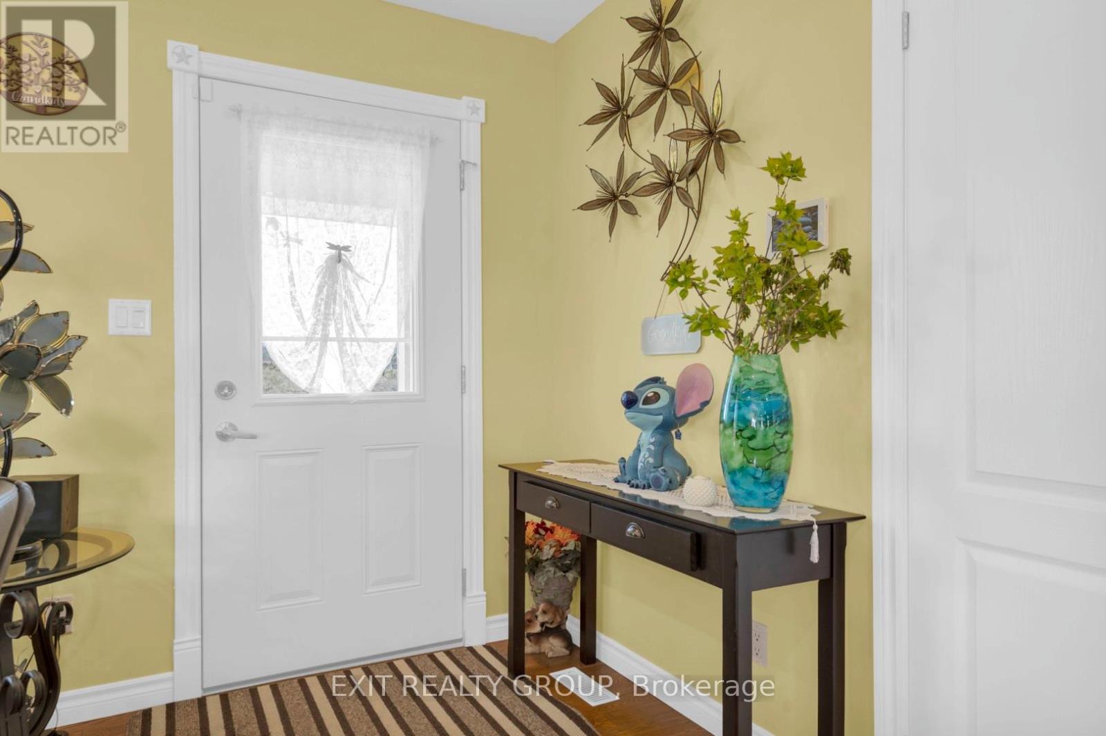 1690 Wallbridge Loyalist Road, Quinte West, Ontario  K8N 4Z5 - Photo 8 - X13029192