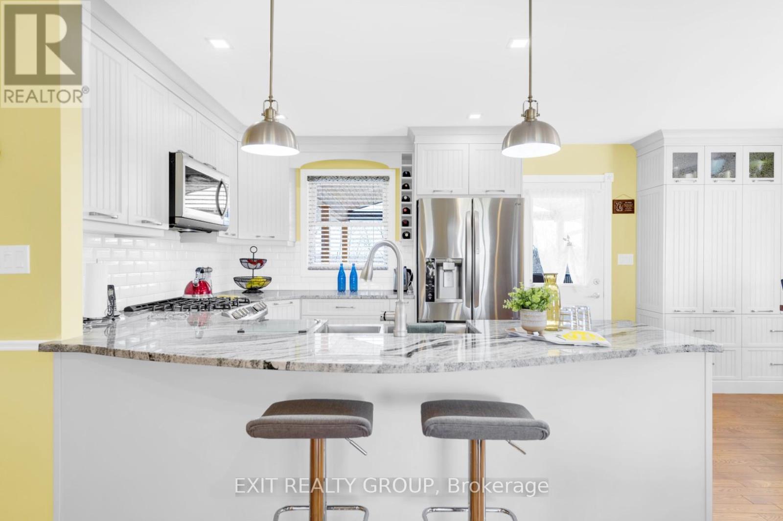 1690 Wallbridge Loyalist Road, Quinte West (Sidney Ward), Ontario  K8N 4Z5 - Photo 11 - X13029322