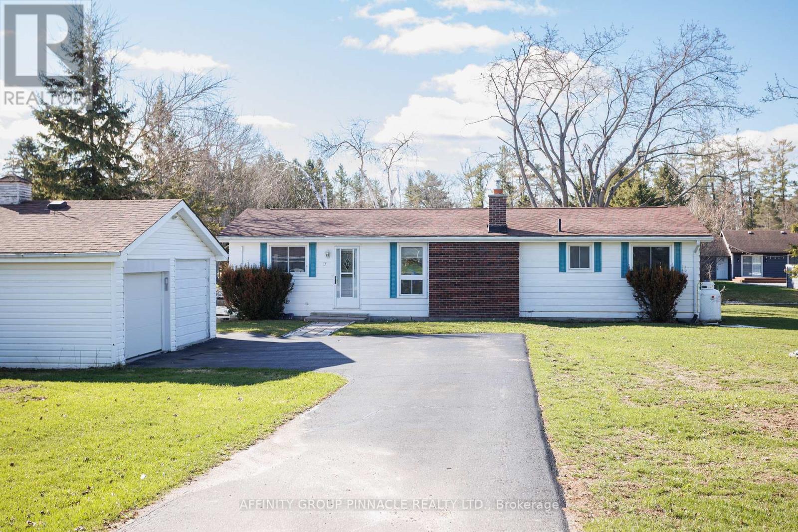 12 North Bayou Road, Kawartha Lakes, Ontario  K0M 1N0 - Photo 2 - X13029476