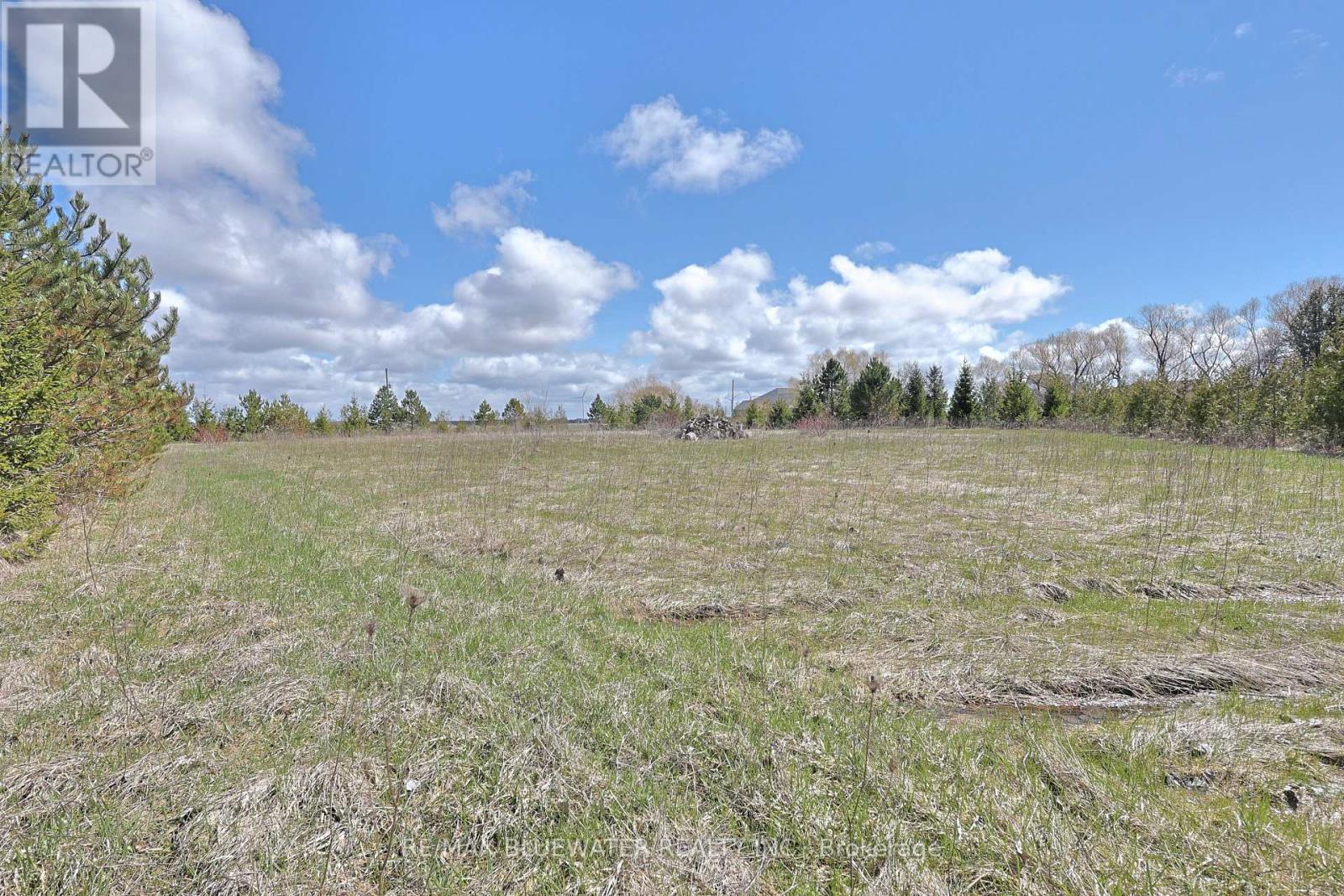 73617 Laporte Street, Bluewater, Ontario  N0M 2T0 - Photo 7 - X13029112