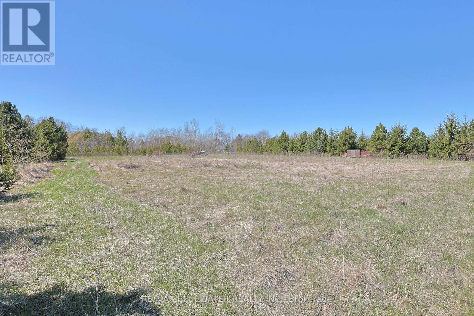 73617 Laporte Street, Bluewater, Ontario  N0M 2T0 - Photo 8 - X13029112