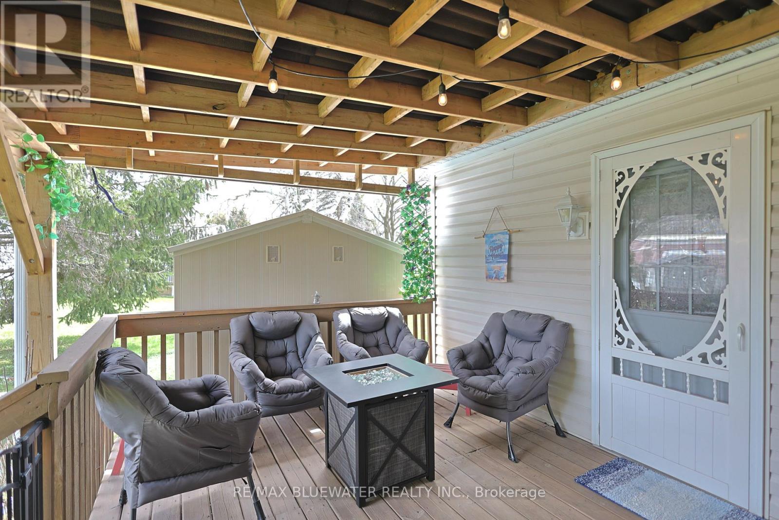 206 Biltmore Drive, South Huron, Ontario  N0M 1T0 - Photo 21 - X13029116