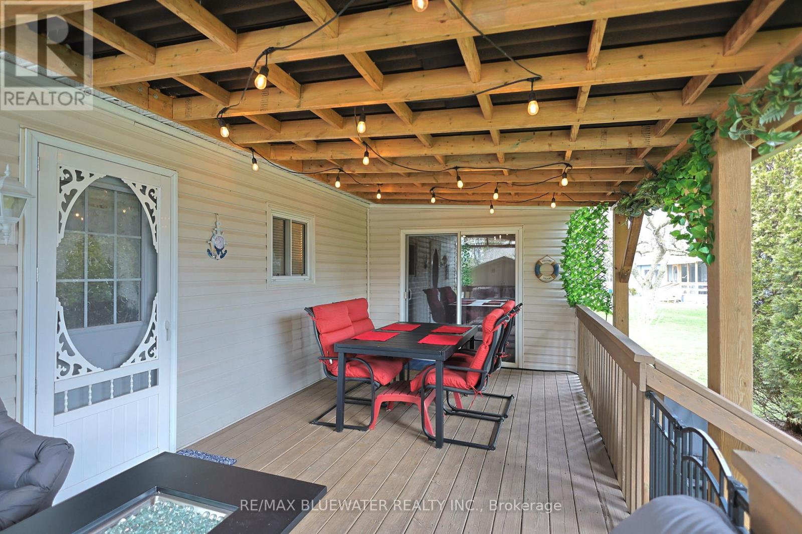 206 Biltmore Drive, South Huron, Ontario  N0M 1T0 - Photo 22 - X13029116