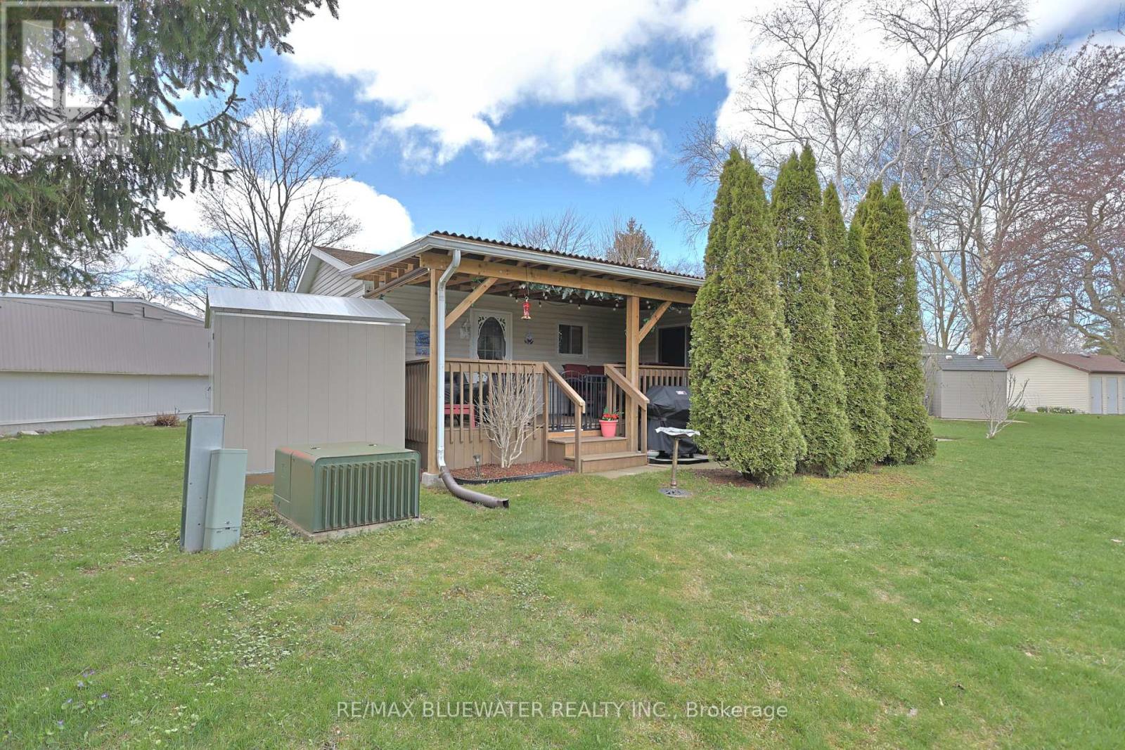 206 Biltmore Drive, South Huron, Ontario  N0M 1T0 - Photo 26 - X13029116